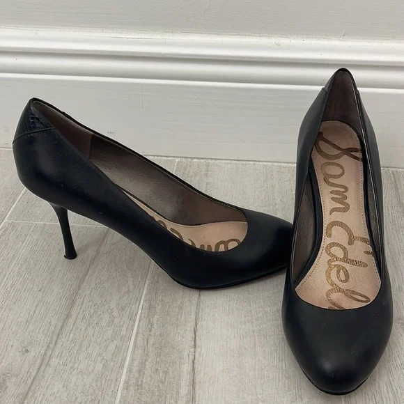 Sam Edelman Heels - Picture 2 of 4